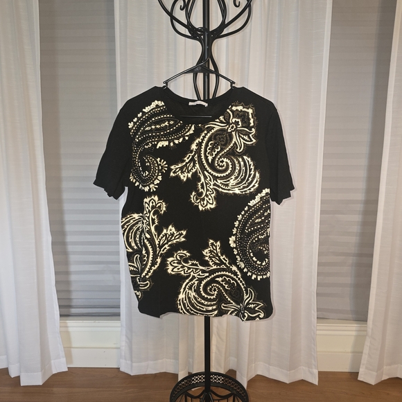 Zara Tops - Zara Black and Cream Paisley Blouse